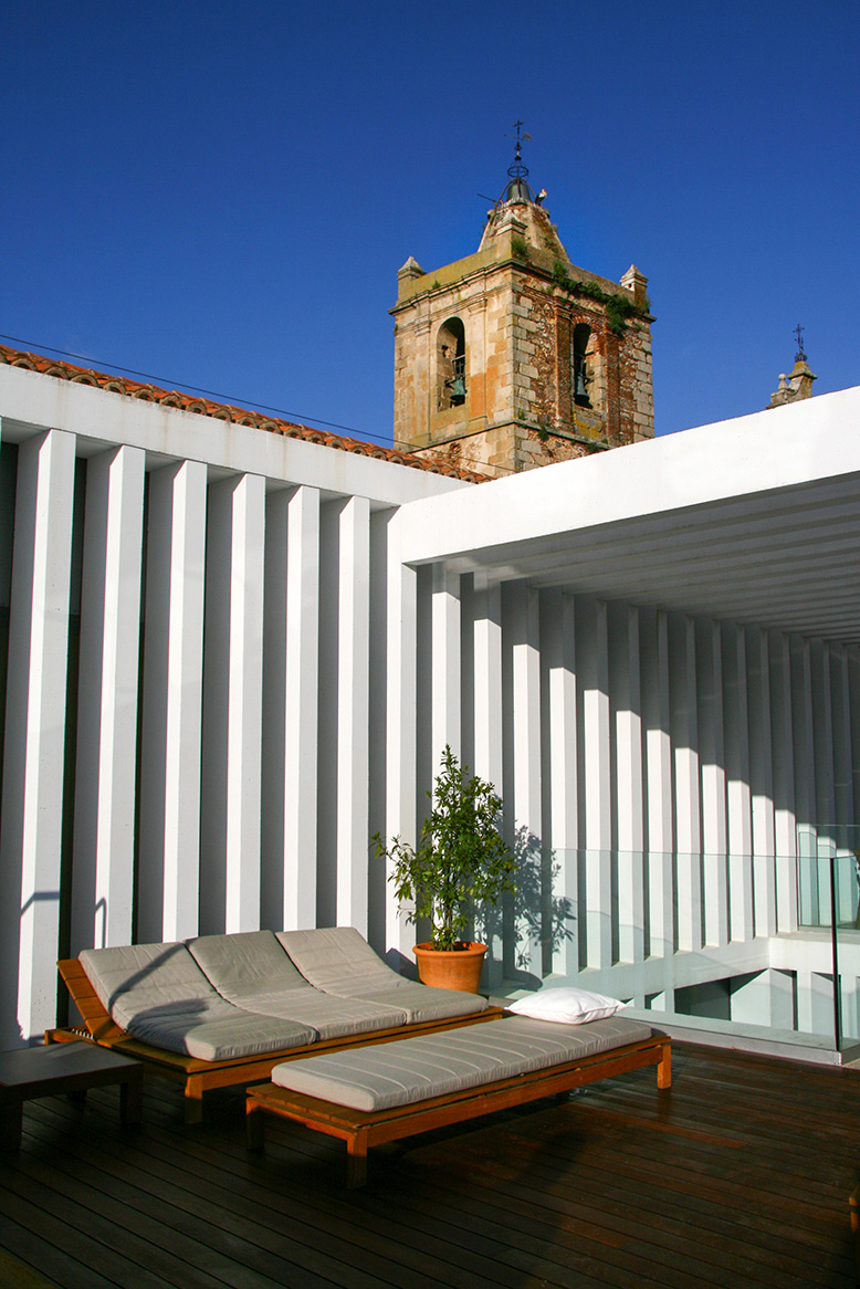 Hotel Atrio, terraza y torre, la ruta de la Plata